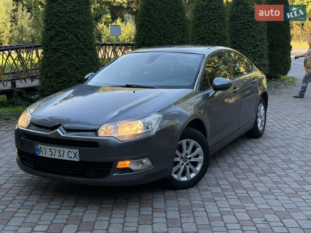 Сірий Сітроен С5, об'ємом двигуна 2 л та пробігом 410 тис. км за 4200 $, фото 1 на Automoto.ua