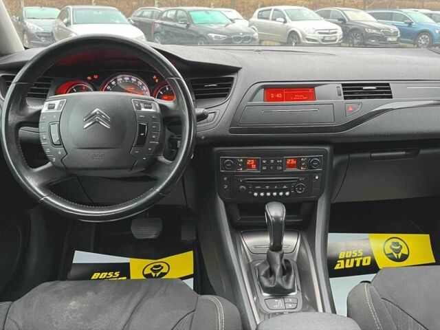 Серый Ситроен С5, объемом двигателя 1.6 л и пробегом 184 тыс. км за 6600 $, фото 18 на Automoto.ua