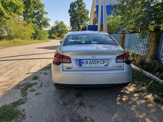 Сірий Сітроен С5, об'ємом двигуна 2 л та пробігом 280 тис. км за 4898 $, фото 4 на Automoto.ua