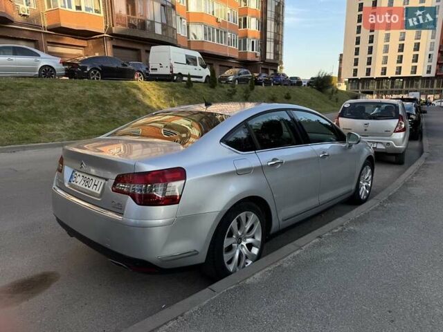 Серый Ситроен С5, объемом двигателя 2.18 л и пробегом 331 тыс. км за 8900 $, фото 5 на Automoto.ua