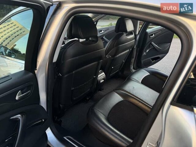 Серый Ситроен С5, объемом двигателя 2.18 л и пробегом 333 тыс. км за 8700 $, фото 20 на Automoto.ua