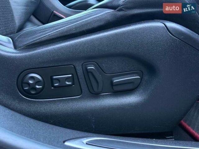 Серый Ситроен С5, объемом двигателя 2 л и пробегом 253 тыс. км за 8200 $, фото 46 на Automoto.ua