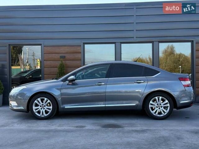 Серый Ситроен С5, объемом двигателя 2 л и пробегом 253 тыс. км за 8200 $, фото 2 на Automoto.ua