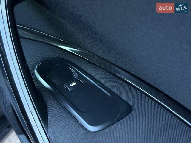 Серый Ситроен С5, объемом двигателя 2 л и пробегом 253 тыс. км за 8200 $, фото 45 на Automoto.ua