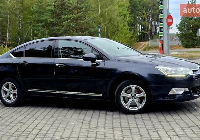Серый Ситроен С5, объемом двигателя 1.56 л и пробегом 255 тыс. км за 7500 $, фото 2 на Automoto.ua