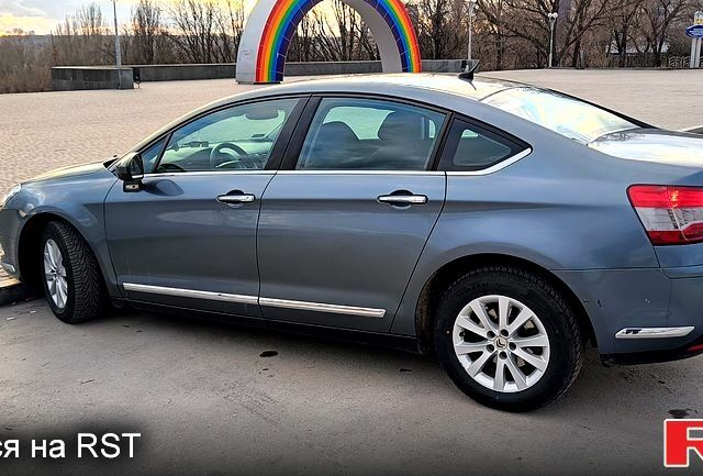 Сірий Сітроен С5, об'ємом двигуна 1.6 л та пробігом 314 тис. км за 7500 $, фото 8 на Automoto.ua