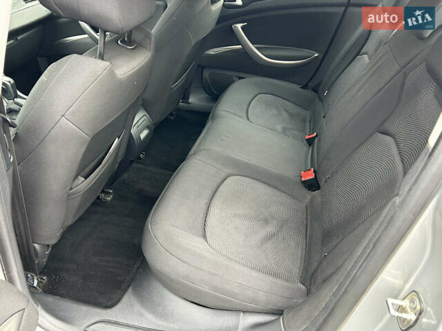 Сірий Сітроен С5, об'ємом двигуна 1.6 л та пробігом 186 тис. км за 7850 $, фото 6 на Automoto.ua
