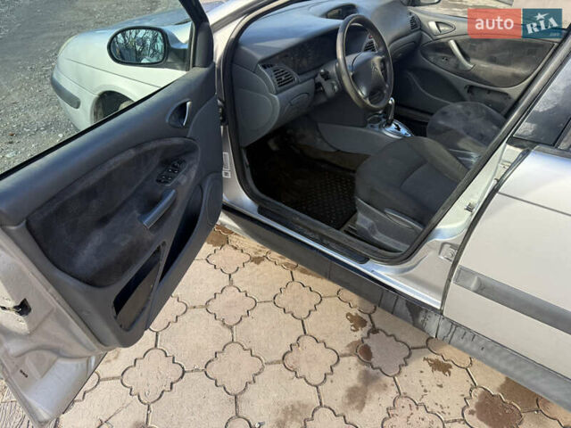 Серый Ситроен С5, объемом двигателя 2.18 л и пробегом 555 тыс. км за 2350 $, фото 9 на Automoto.ua