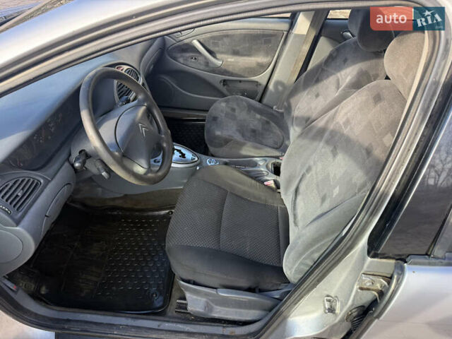 Серый Ситроен С5, объемом двигателя 2.18 л и пробегом 555 тыс. км за 2350 $, фото 10 на Automoto.ua