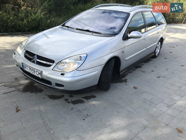 Серый Ситроен С5, объемом двигателя 2 л и пробегом 324 тыс. км за 3000 $, фото 5 на Automoto.ua