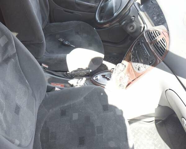 Сірий Сітроен С5, об'ємом двигуна 2.2 л та пробігом 339 тис. км за 3500 $, фото 1 на Automoto.ua
