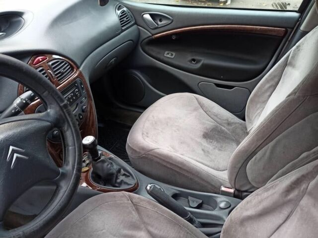 Серый Ситроен С5, объемом двигателя 2.2 л и пробегом 2 тыс. км за 2800 $, фото 3 на Automoto.ua