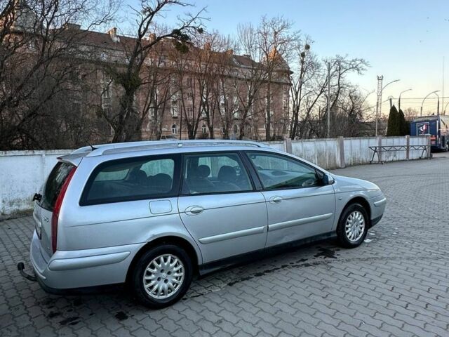 Сірий Сітроен С5, об'ємом двигуна 2 л та пробігом 394 тис. км за 2800 $, фото 5 на Automoto.ua