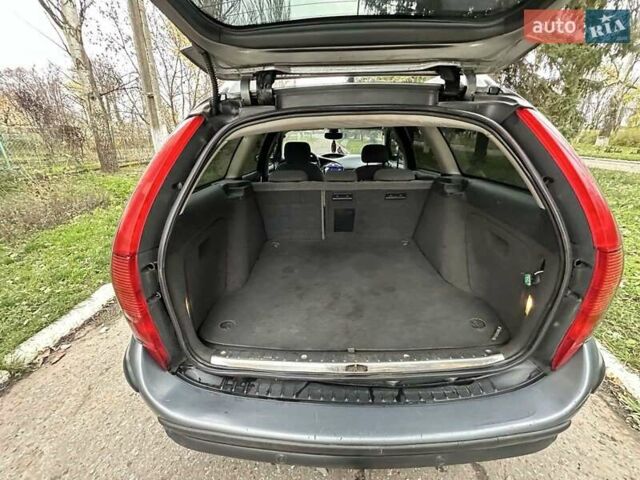 Сірий Сітроен С5, об'ємом двигуна 2 л та пробігом 360 тис. км за 2950 $, фото 6 на Automoto.ua