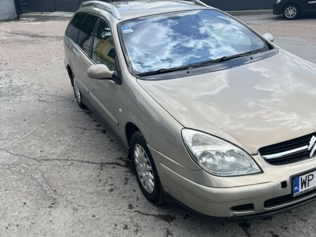 Серый Ситроен С5, объемом двигателя 1 л и пробегом 260 тыс. км за 1940 $, фото 3 на Automoto.ua