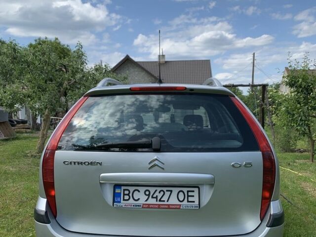 Серый Ситроен С5, объемом двигателя 1.6 л и пробегом 250 тыс. км за 3200 $, фото 2 на Automoto.ua