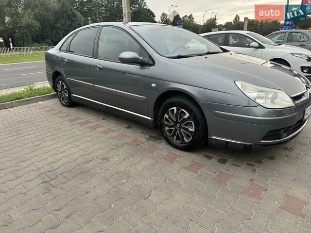 Сірий Сітроен С5, об'ємом двигуна 2 л та пробігом 208 тис. км за 3700 $, фото 1 на Automoto.ua