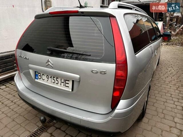 Серый Ситроен С5, объемом двигателя 2 л и пробегом 320 тыс. км за 3400 $, фото 3 на Automoto.ua
