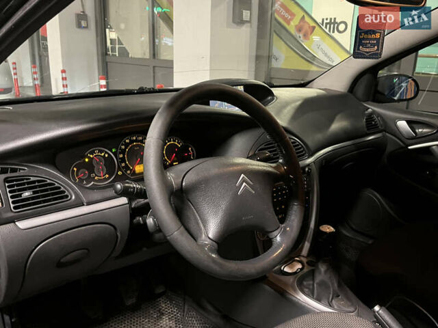 Серый Ситроен С5, объемом двигателя 2 л и пробегом 475 тыс. км за 3800 $, фото 5 на Automoto.ua