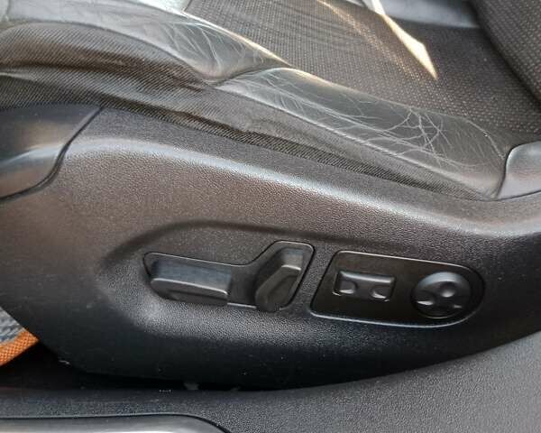 Сірий Сітроен С5, об'ємом двигуна 2 л та пробігом 373 тис. км за 5500 $, фото 15 на Automoto.ua