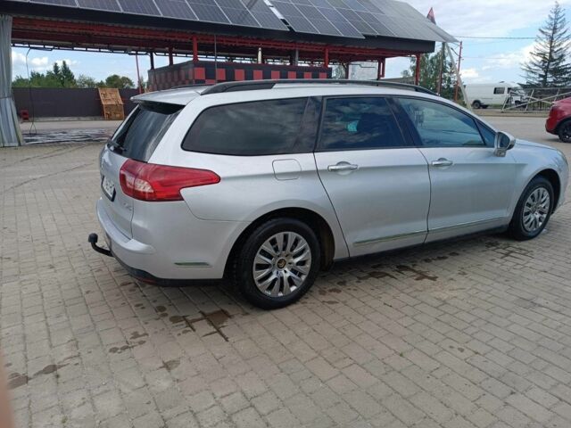 Серый Ситроен С5, объемом двигателя 1.6 л и пробегом 294 тыс. км за 5250 $, фото 13 на Automoto.ua