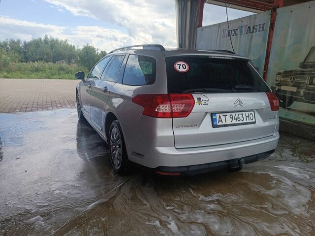 Серый Ситроен С5, объемом двигателя 1.6 л и пробегом 294 тыс. км за 5250 $, фото 14 на Automoto.ua