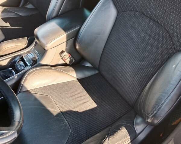 Сірий Сітроен С5, об'ємом двигуна 2 л та пробігом 373 тис. км за 5500 $, фото 14 на Automoto.ua