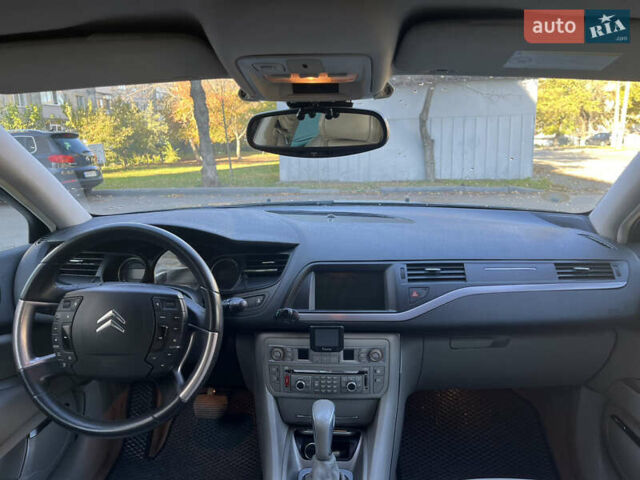 Ситроен С5 2008 в Виннице на Automoto.ua Серый Ситроен С5, объемом двигателя 2.7 л и пробегом 243 тыс. км за 8200 $, фото 7 на Automoto.ua