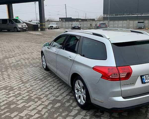Сірий Сітроен С5, об'ємом двигуна 2 л та пробігом 270 тис. км за 6800 $, фото 5 на Automoto.ua