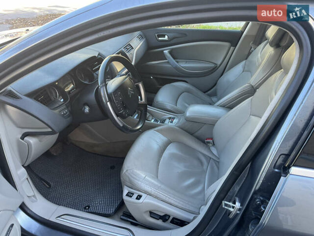 Ситроен С5 2008 в Виннице на Automoto.ua Серый Ситроен С5, объемом двигателя 2.7 л и пробегом 243 тыс. км за 8200 $, фото 14 на Automoto.ua