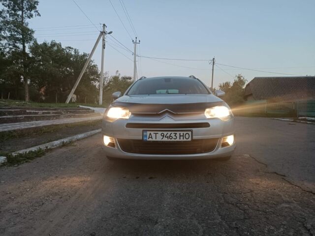 Серый Ситроен С5, объемом двигателя 1.6 л и пробегом 294 тыс. км за 5250 $, фото 2 на Automoto.ua