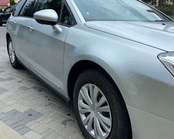 Сірий Сітроен С5, об'ємом двигуна 1.6 л та пробігом 332 тис. км за 6200 $, фото 4 на Automoto.ua