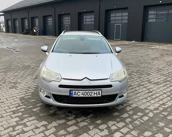 Сірий Сітроен С5, об'ємом двигуна 2 л та пробігом 270 тис. км за 6800 $, фото 8 на Automoto.ua
