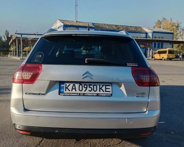 Сірий Сітроен С5, об'ємом двигуна 2 л та пробігом 373 тис. км за 5500 $, фото 9 на Automoto.ua