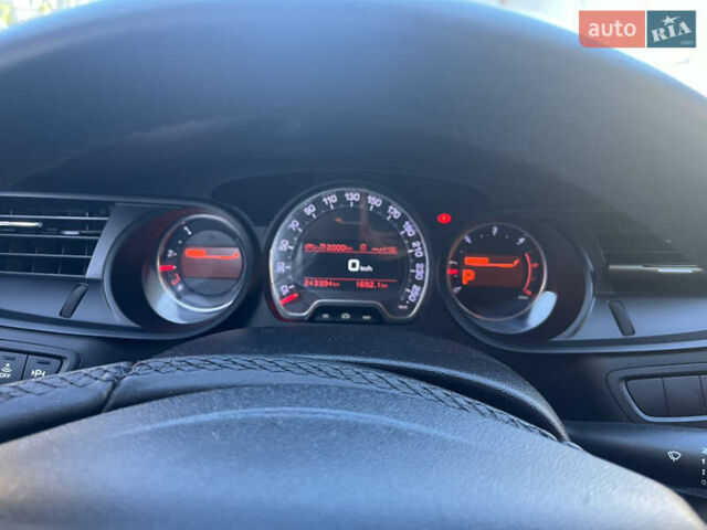 Ситроен С5 2008 в Виннице на Automoto.ua Серый Ситроен С5, объемом двигателя 2.7 л и пробегом 243 тыс. км за 8200 $, фото 6 на Automoto.ua