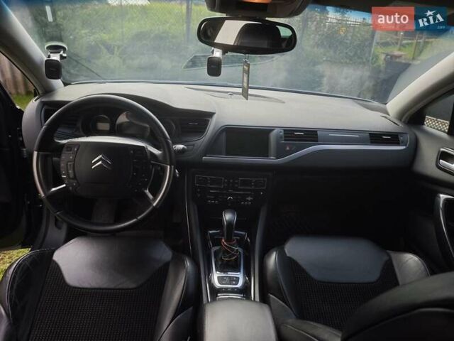 Сірий Сітроен С5, об'ємом двигуна 2 л та пробігом 343 тис. км за 5500 $, фото 17 на Automoto.ua