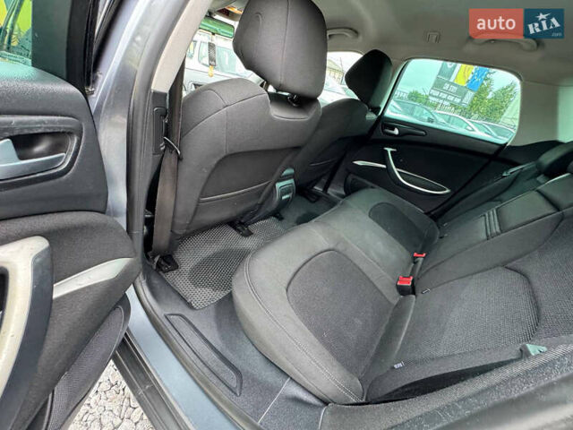 Сірий Сітроен С5, об'ємом двигуна 2 л та пробігом 261 тис. км за 5500 $, фото 19 на Automoto.ua