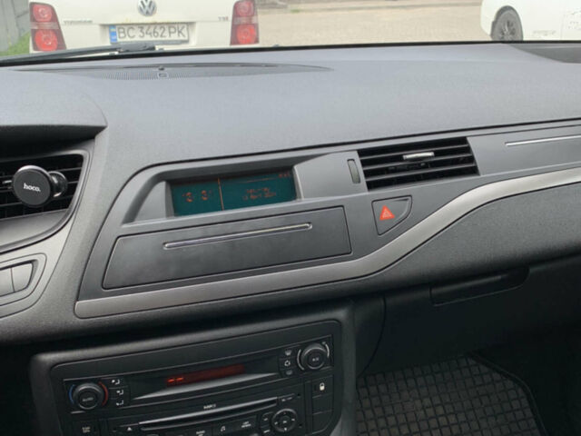 Сірий Сітроен С5, об'ємом двигуна 1.56 л та пробігом 342 тис. км за 6200 $, фото 8 на Automoto.ua