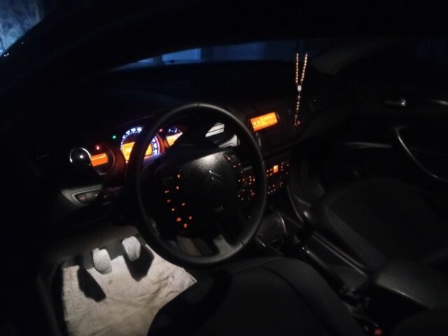 Серый Ситроен С5, объемом двигателя 1.6 л и пробегом 300 тыс. км за 6100 $, фото 4 на Automoto.ua