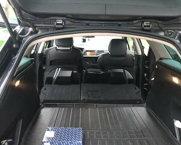 Серый Ситроен С5, объемом двигателя 1.6 л и пробегом 209 тыс. км за 7200 $, фото 3 на Automoto.ua