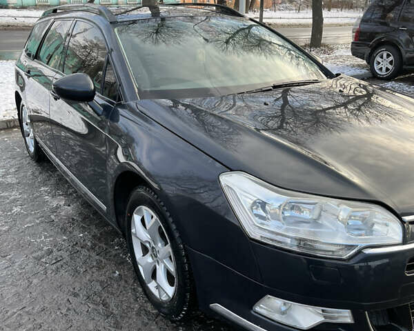 Серый Ситроен С5, объемом двигателя 2 л и пробегом 217 тыс. км за 6300 $, фото 2 на Automoto.ua