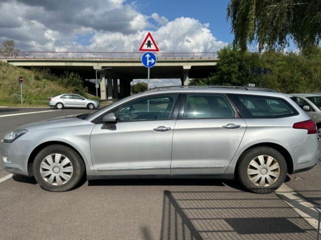 Серый Ситроен С5, объемом двигателя 2 л и пробегом 360 тыс. км за 4500 $, фото 2 на Automoto.ua