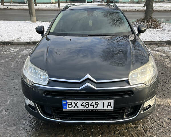 Серый Ситроен С5, объемом двигателя 2 л и пробегом 217 тыс. км за 6300 $, фото 1 на Automoto.ua