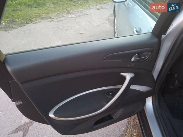 Серый Ситроен С5, объемом двигателя 1.56 л и пробегом 233 тыс. км за 6900 $, фото 14 на Automoto.ua