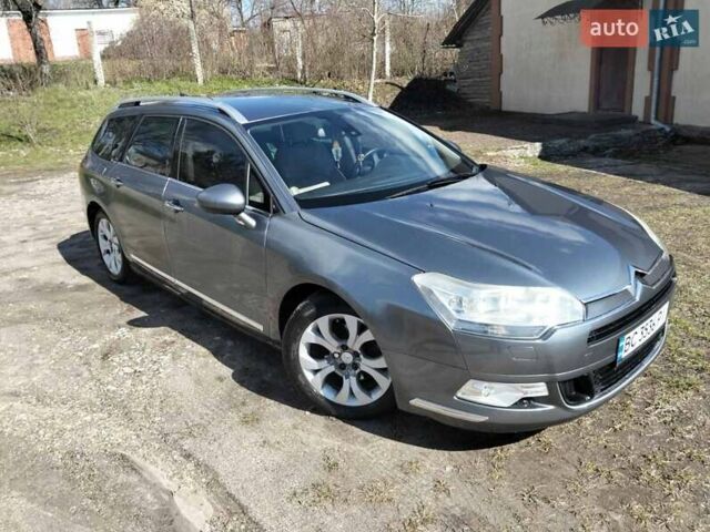 Серый Ситроен С5, объемом двигателя 2 л и пробегом 377 тыс. км за 6500 $, фото 9 на Automoto.ua