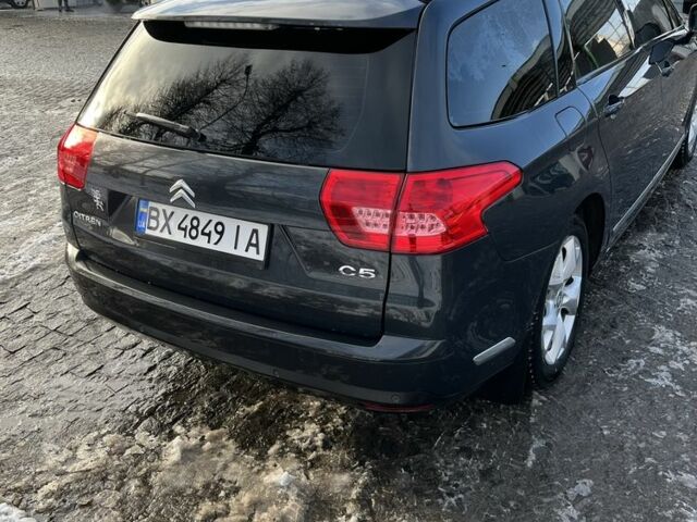Сірий Сітроен С5, об'ємом двигуна 2 л та пробігом 225 тис. км за 6300 $, фото 4 на Automoto.ua