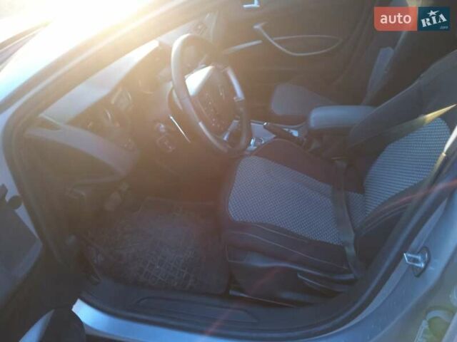 Серый Ситроен С5, объемом двигателя 1.56 л и пробегом 233 тыс. км за 6900 $, фото 12 на Automoto.ua