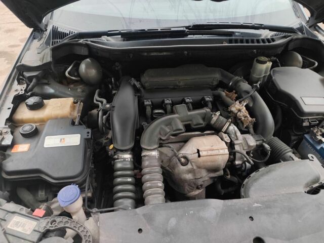 Серый Ситроен С5, объемом двигателя 1.6 л и пробегом 214 тыс. км за 5600 $, фото 9 на Automoto.ua