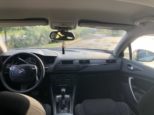 Серый Ситроен С5, объемом двигателя 2 л и пробегом 360 тыс. км за 4500 $, фото 3 на Automoto.ua