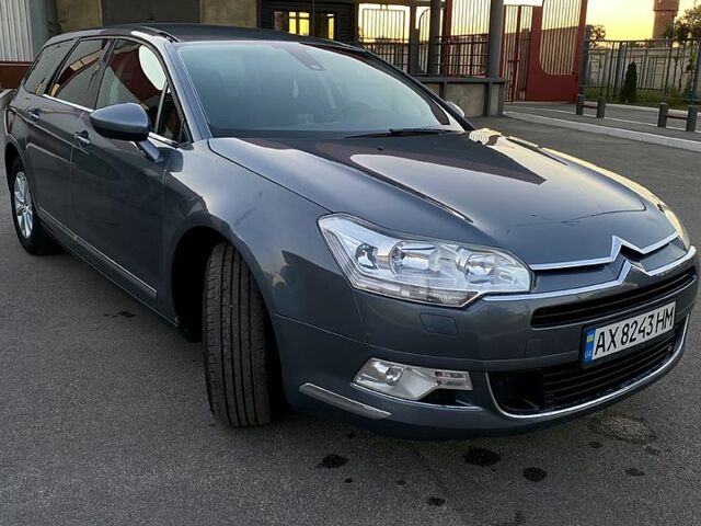 Сірий Сітроен С5, об'ємом двигуна 1.6 л та пробігом 216 тис. км за 6000 $, фото 1 на Automoto.ua